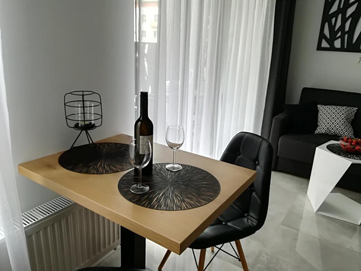 Apartament Wroclaw Centrum Dorzecze Legnickiej Esterno foto